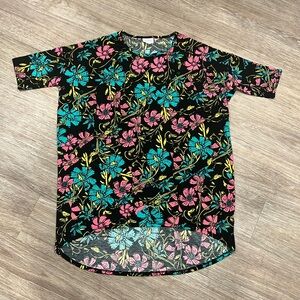 Women’s Lularoe Top